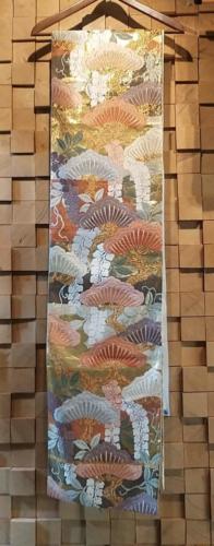 Kimonos y caligrafia de Reisai